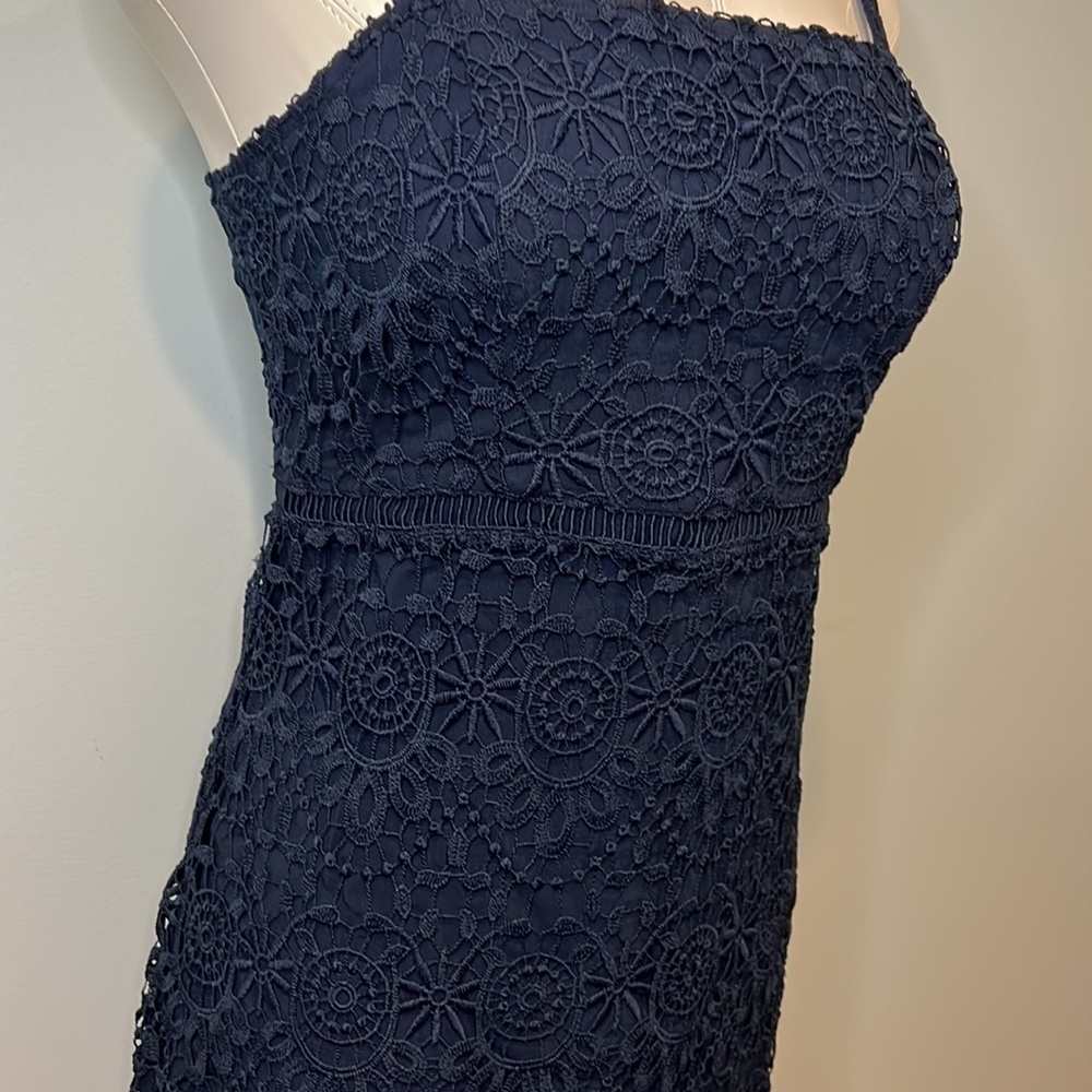Women’s Hollister Navy Blue Lace Dress - Picture 7 of 16